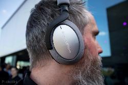   Bowers & Wilkins   